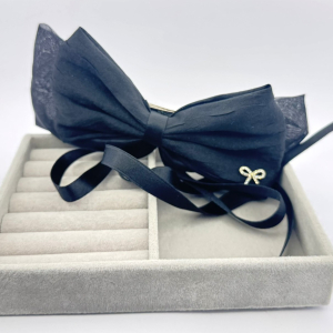 Accesoriu par fundita eleganta