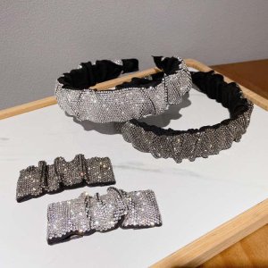 Bentita eleganta stralucitoare