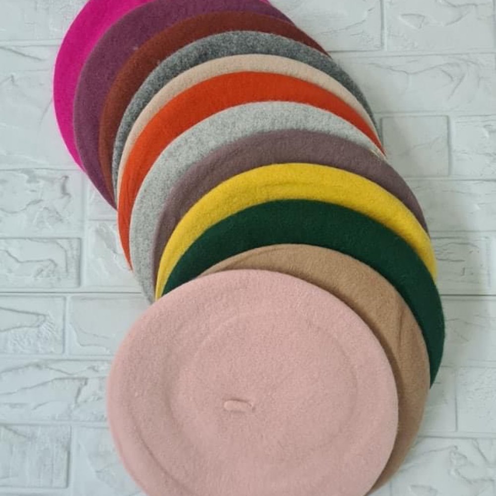 Bereta colorata dama