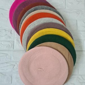 Bereta colorata dama