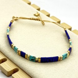 Bratara colorata pe snur