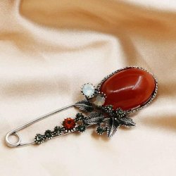 Brosa fashion colorata