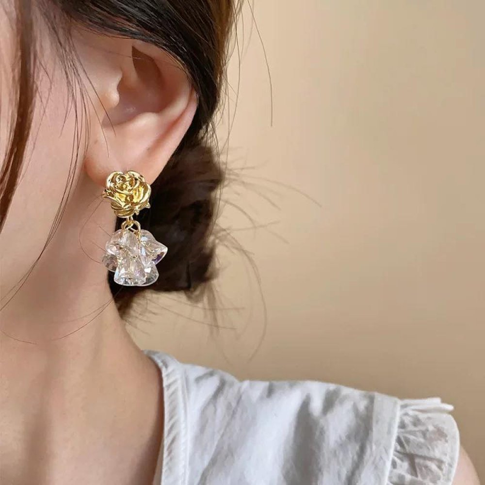 Cercei florali stralucitori