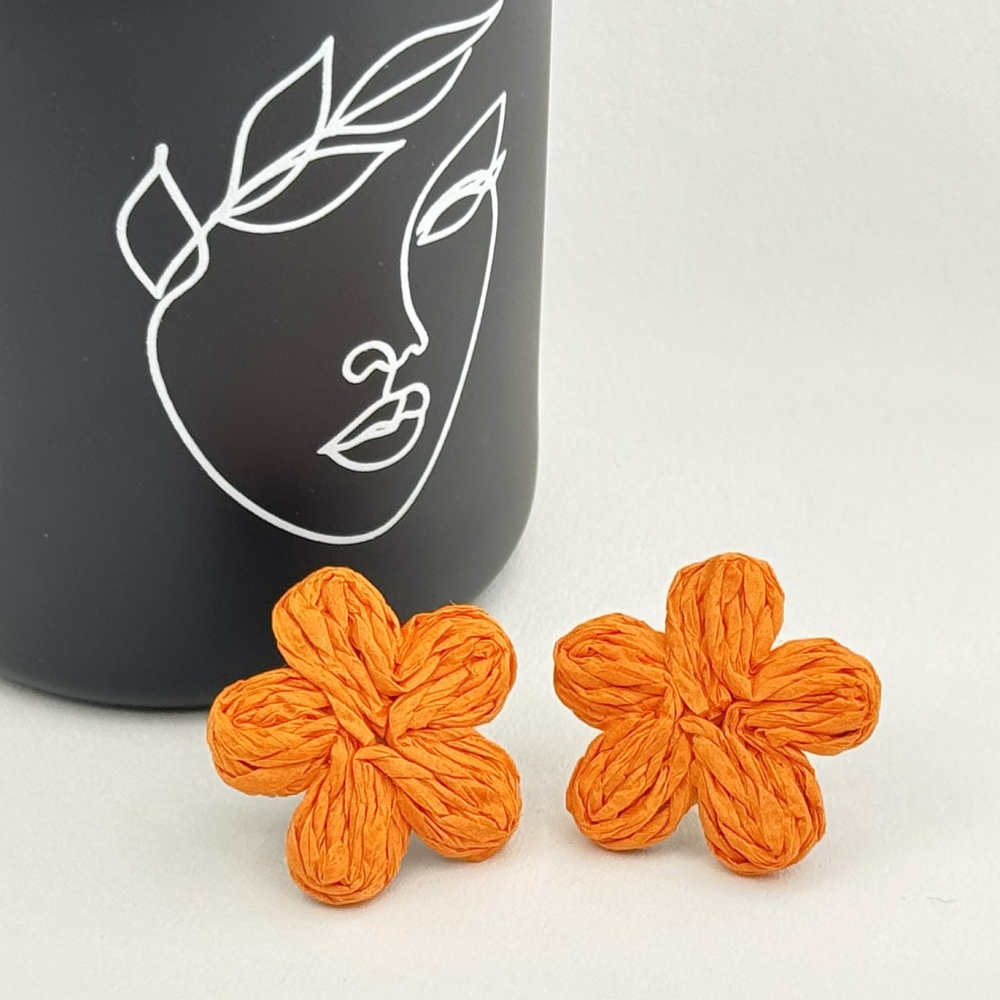 Cercei flori colorate