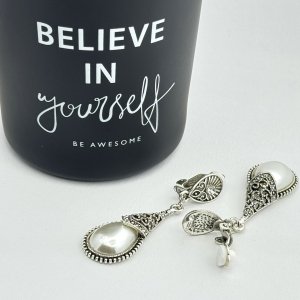 Cercei lungi clipsuri Cercei lungi clipsuri