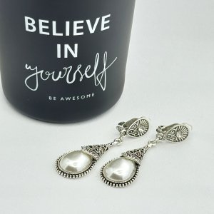 Cercei lungi clipsuri Cercei lungi clipsuri