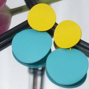 Cercei  lungi discuri colorat 
