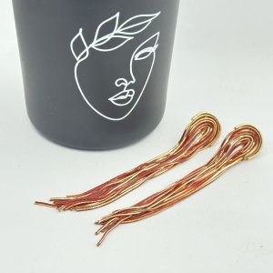 Cercei lungi eleganti