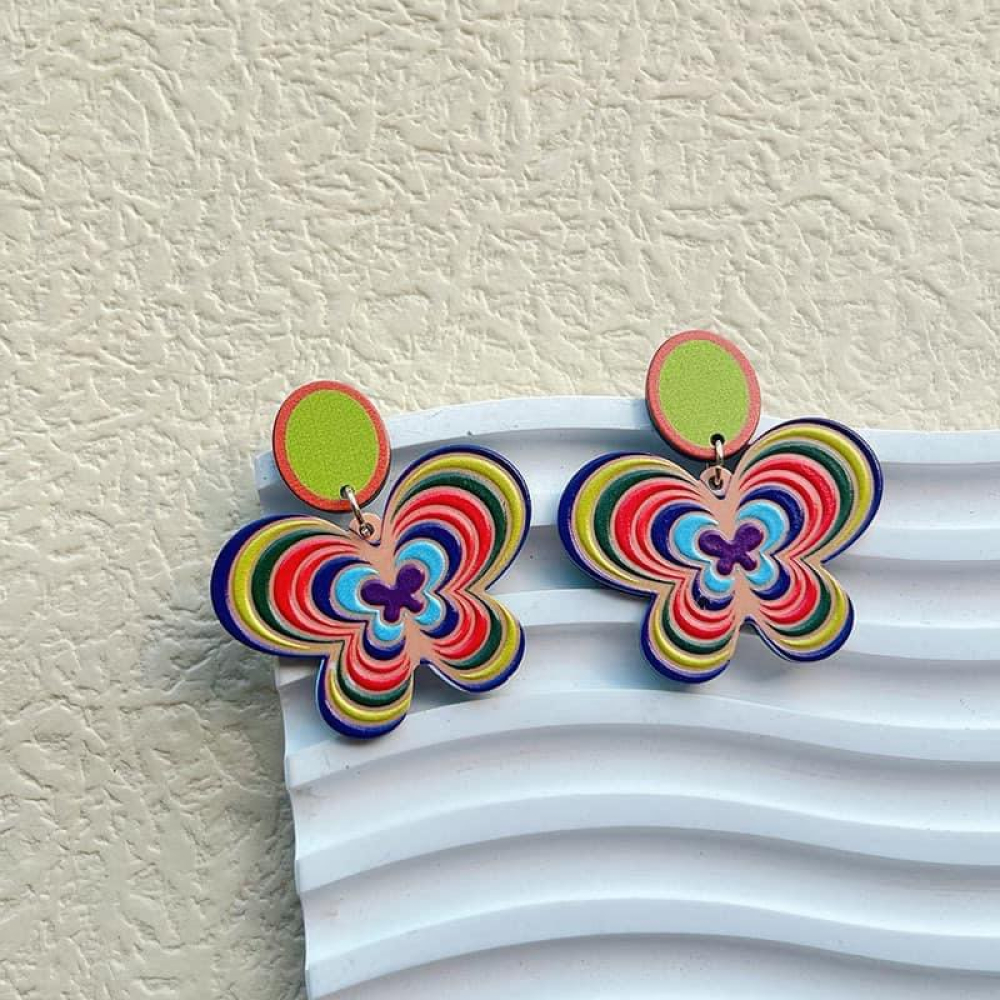 Cercei lungi fluturi colorati