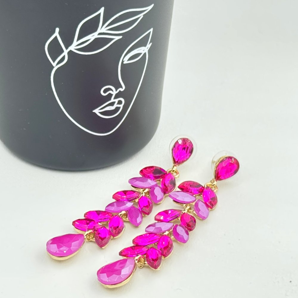 Cercei lungi stralucitori Cercei lungi stralucitori