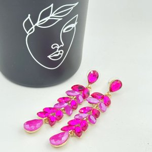 Cercei lungi stralucitori Cercei lungi stralucitori