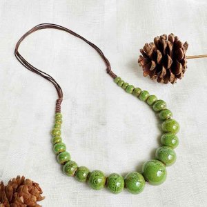 Colier ceramica verde