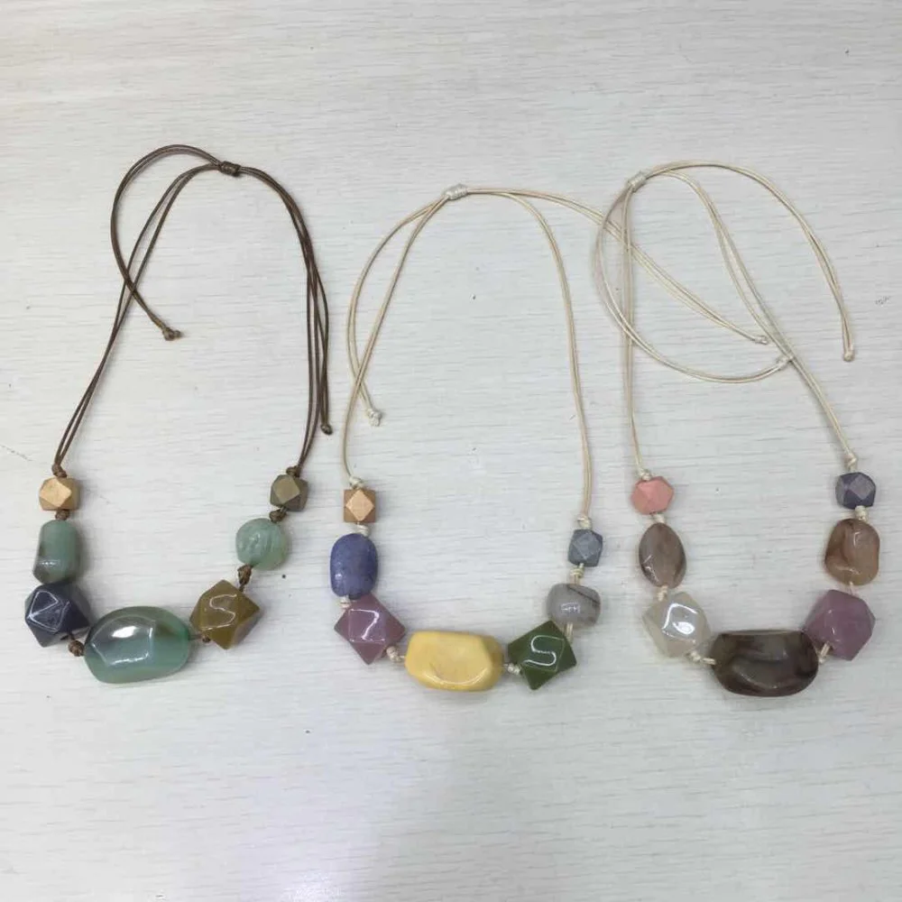 Colier fashion pentru femei Colier fashion pentru femei