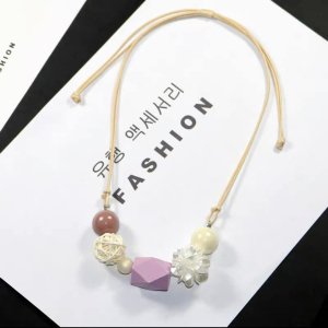 Colier fashion colorat