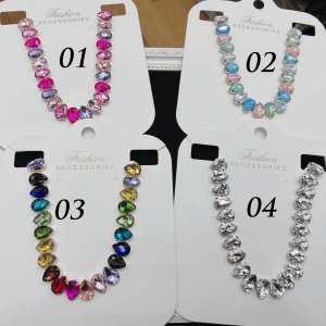 Colier statement colorat