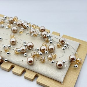 Set colier si cercei perlute colorate Set colier si cercei perlute colorate