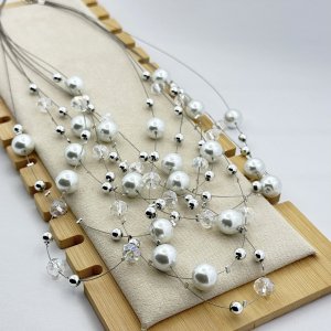 Set colier si cercei perlute colorate Set colier si cercei perlute colorate