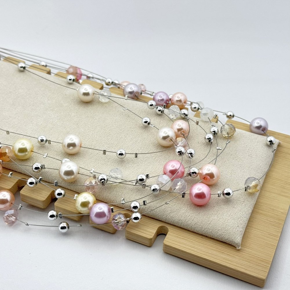 Set colier si cercei perlute colorate Set colier si cercei perlute colorate