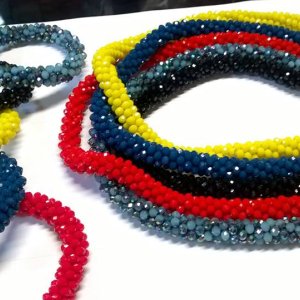 Set  dama colorat cercei si colier