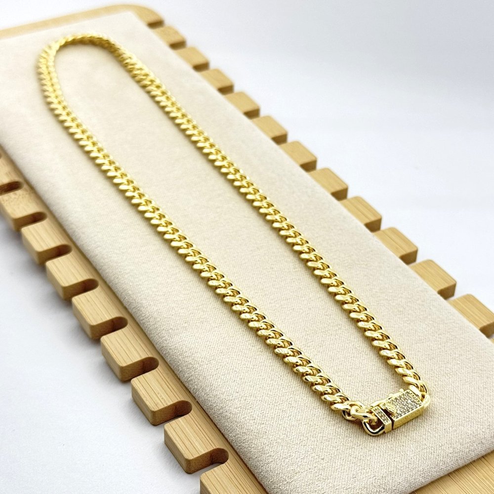 Colier placat aur 18k Colier placat aur 18k