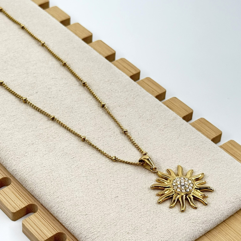 Colier placat aur 18k Colier placat aur 18k