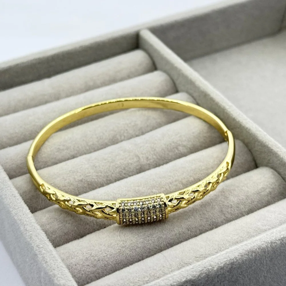 Bratara placata aur 18k eleganta Bratara placata aur 18k eleganta