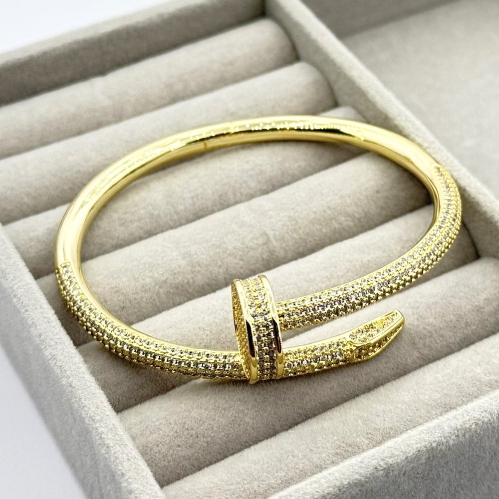 Bratara placata cu aur 18k Bratara placata cu aur 18k