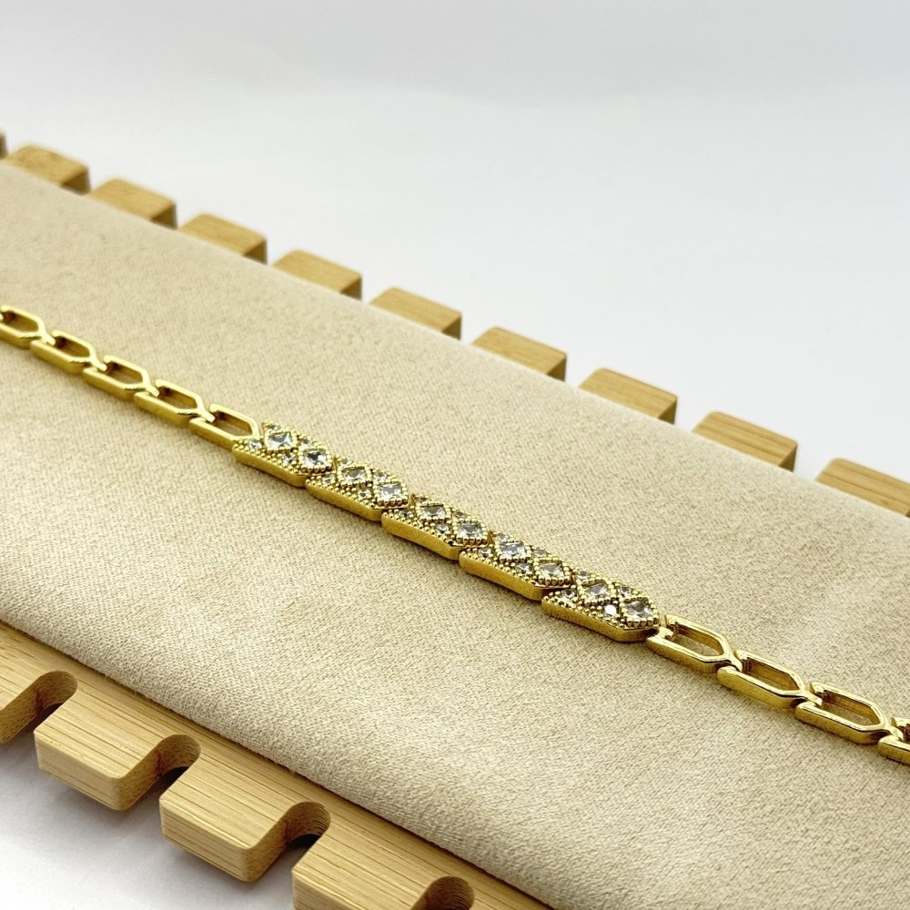 Bratara placata cu aur 18k Bratara placata cu aur 18k