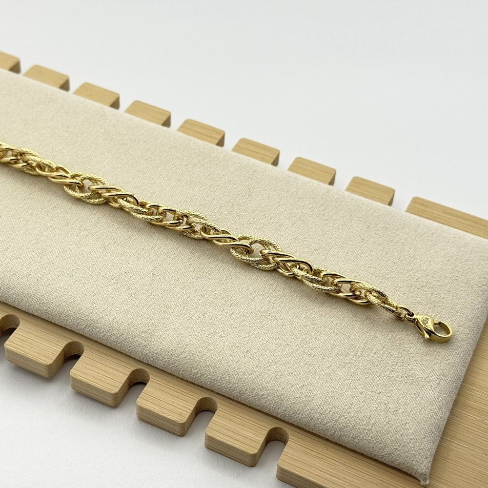 Bratara placata cu aur 18k