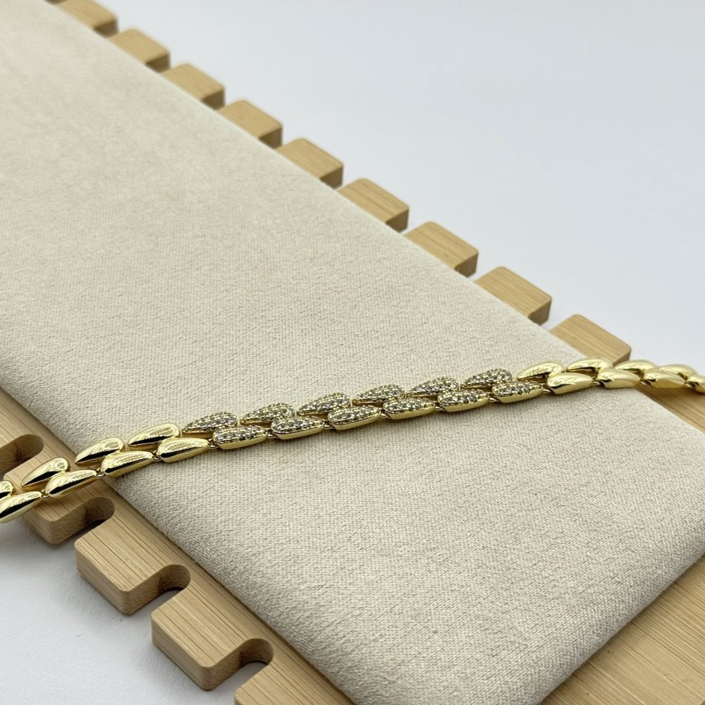 Bratara placata cu aur 18k Bratara placata cu aur 18k