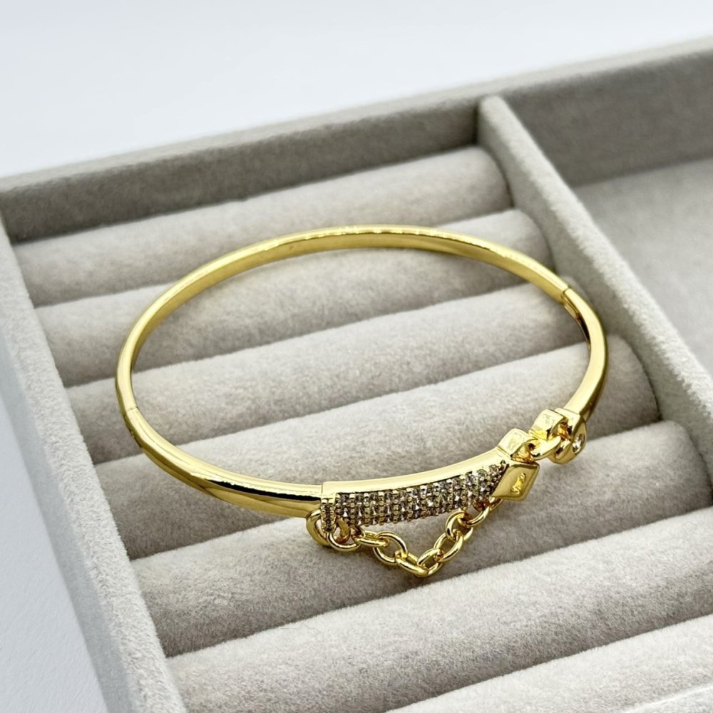 Bratara placata cu aur 18k Bratara placata cu aur 18k