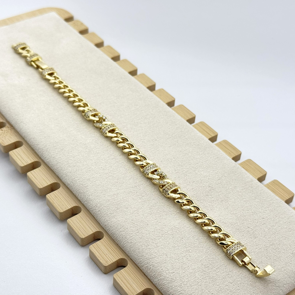 Bratara placata cu aur 18k Bratara placata cu aur 18k