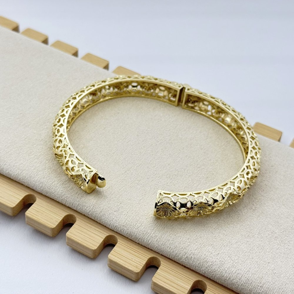 Bratara placata cu aur 18k Bratara placata cu aur 18k