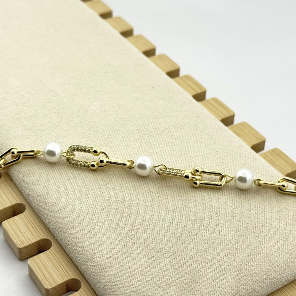 Bratara placata cu aur 18k cu perle