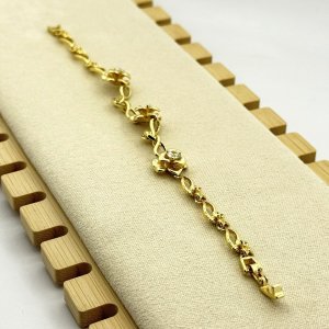 Bratara placata cu aur 18k design floral Bratara placata cu aur 18k design floral