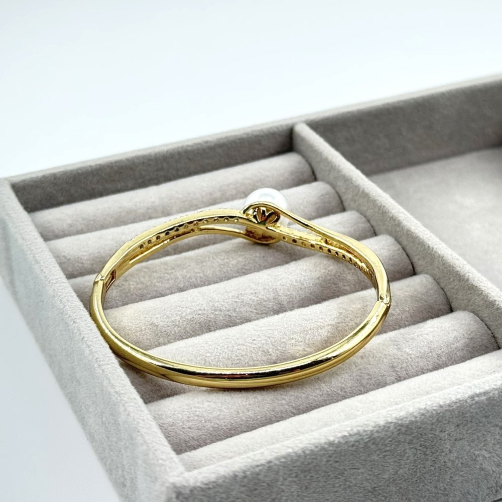 Bratara placata cu aur 18k Bratara placata cu aur 18k