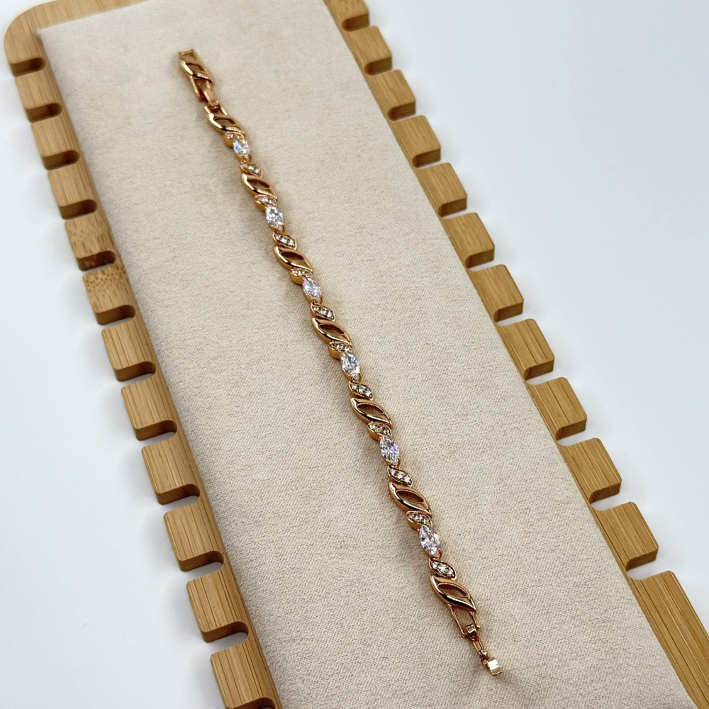 Bratara placata cu aur 18k Bratara placata cu aur 18k