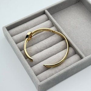 Bratara placata cu aur 18k Bratara placata cu aur 18k