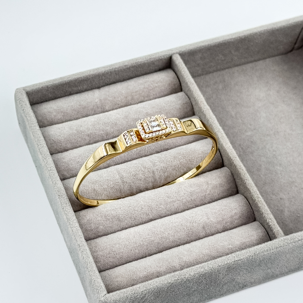 Bratara placata cu aur 18k Bratara placata cu aur 18k