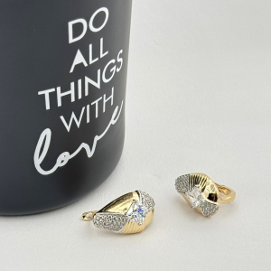 Cercei placati cu aur 18K – CRISSA Cercei placati cu aur 18K – CRISSA