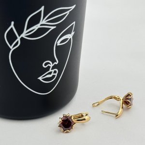 Cercei placati aur 18k cristal colorat Cercei placati aur 18k cristal colorat