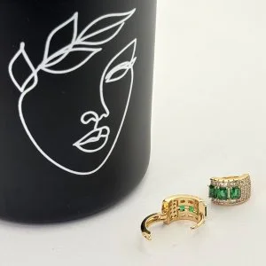 Cercei placati aur 18k cristale Zirconia colorate Cercei placati aur 18k cristale Zirconia colorate
