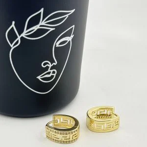 Cercei placati aur 18k cu model Cercei placati aur 18k cu model