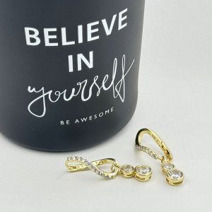 Cercei placati cu aur 18K – CRISSA Cercei placati cu aur 18K – CRISSA