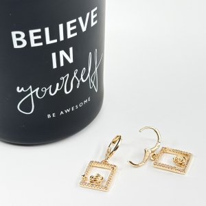 Cercei placati aur 18K design floral