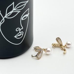 Cercei placati cu aur 18K – CRISSA Cercei placati cu aur 18K – CRISSA