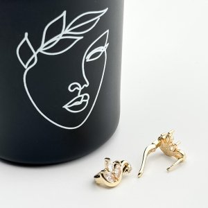 Cercei placati cu aur 18K – CRISSA Cercei placati cu aur 18K – CRISSA