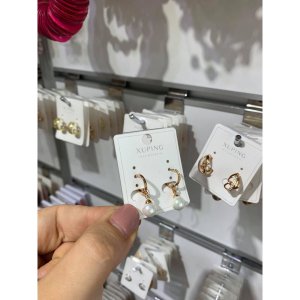 Cercei placati aur 18k perlute mici Cercei placati aur 18k perlute mici