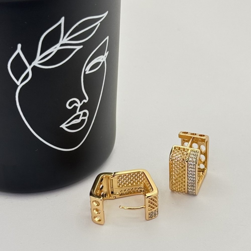 Cercei placati aur 18k statement Cercei placati aur 18k statement