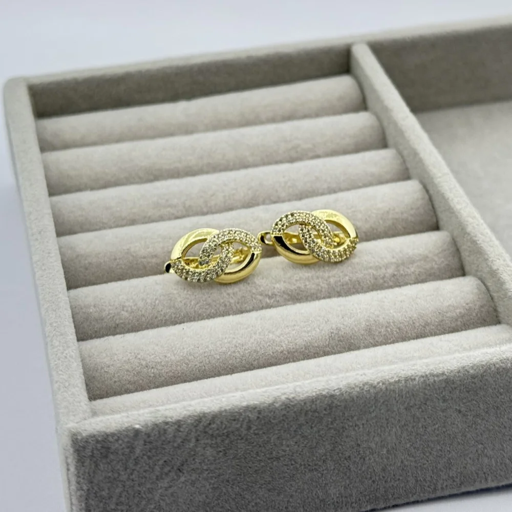 Cercei placati aur galben 18k Cercei placati aur galben 18k